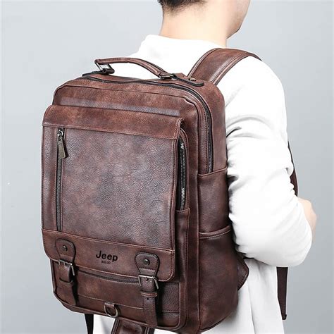 mochila de couro executiva masculina .